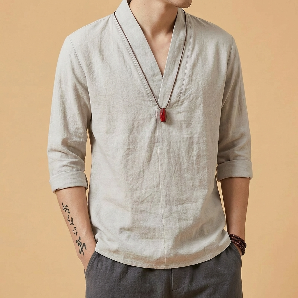 Liang Linen V-Neck Shirt in light linen, relaxed fit, upper body front view